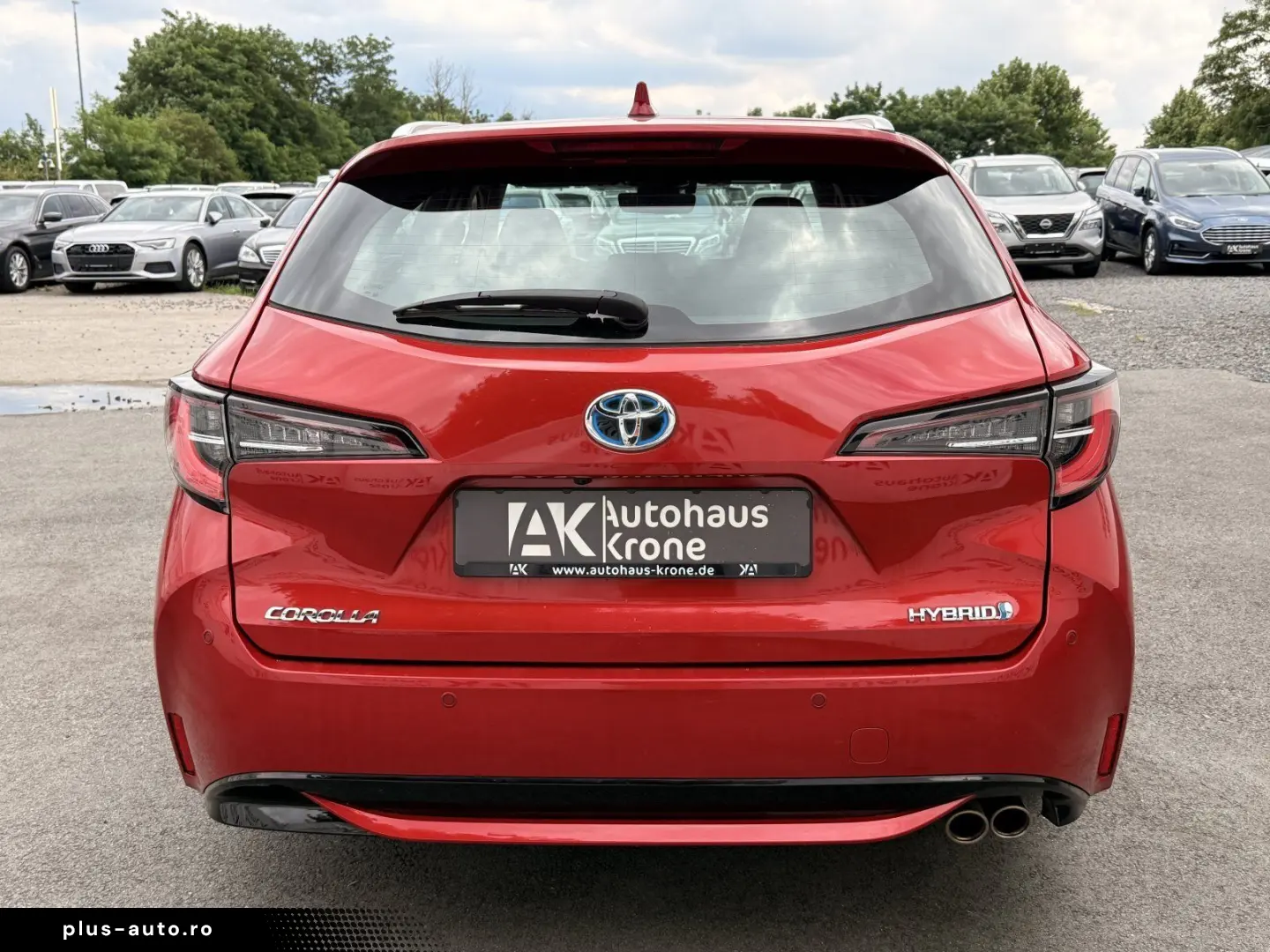 TOYOTA Corolla 2.0 Hybrid Business Edition