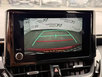 TOYOTA Corolla 2.0 Hybrid Business Edition