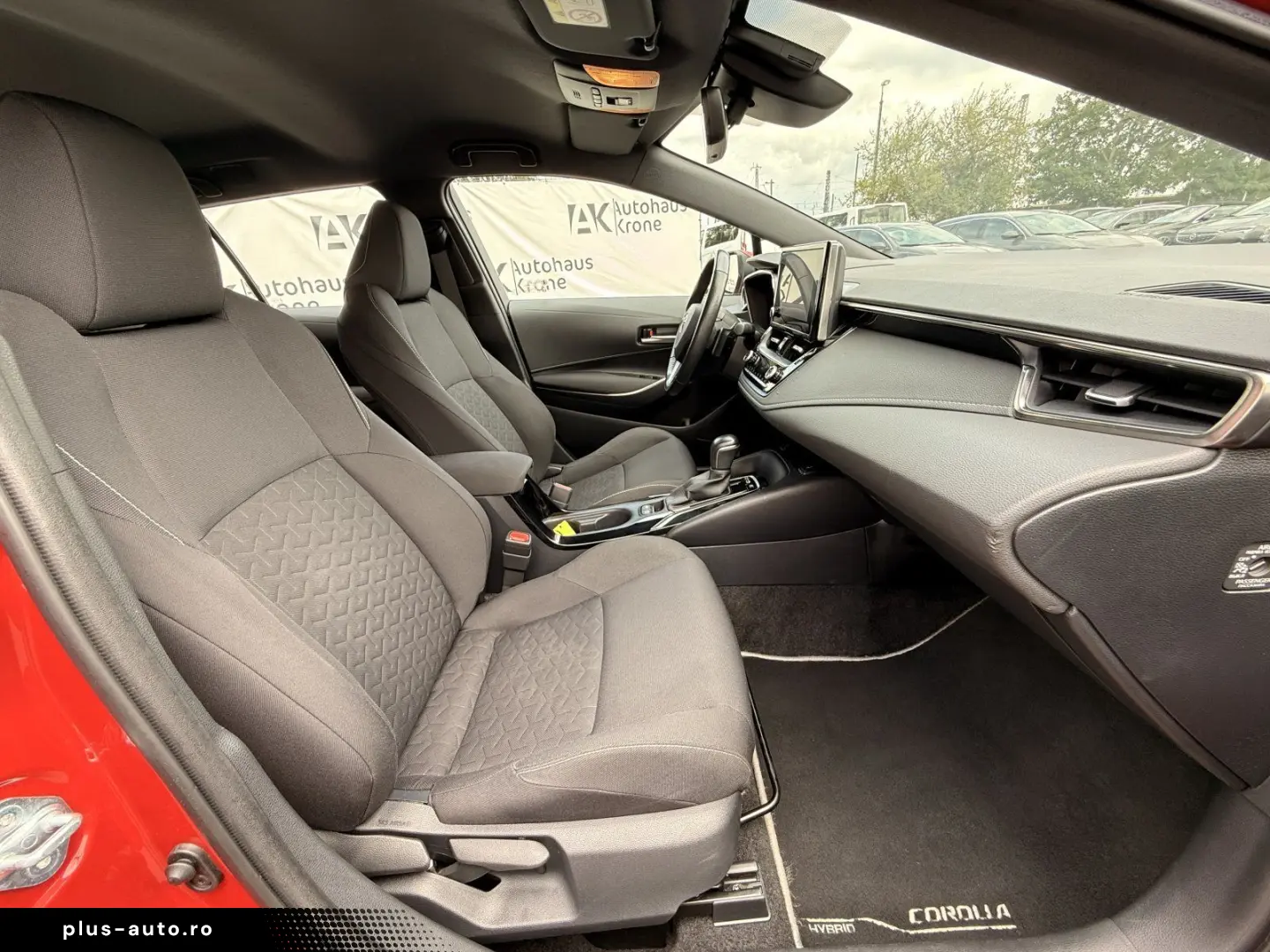 TOYOTA Corolla 2.0 Hybrid Business Edition