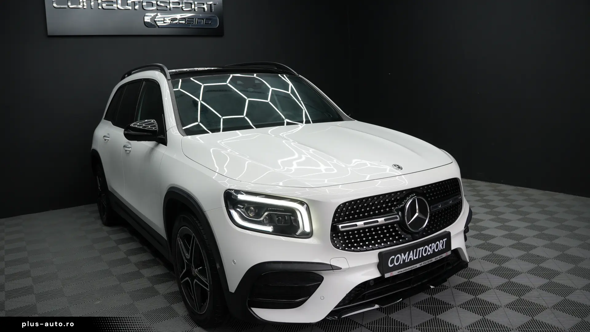 MERCEDES-BENZ GLB 220d 4MATIC AT