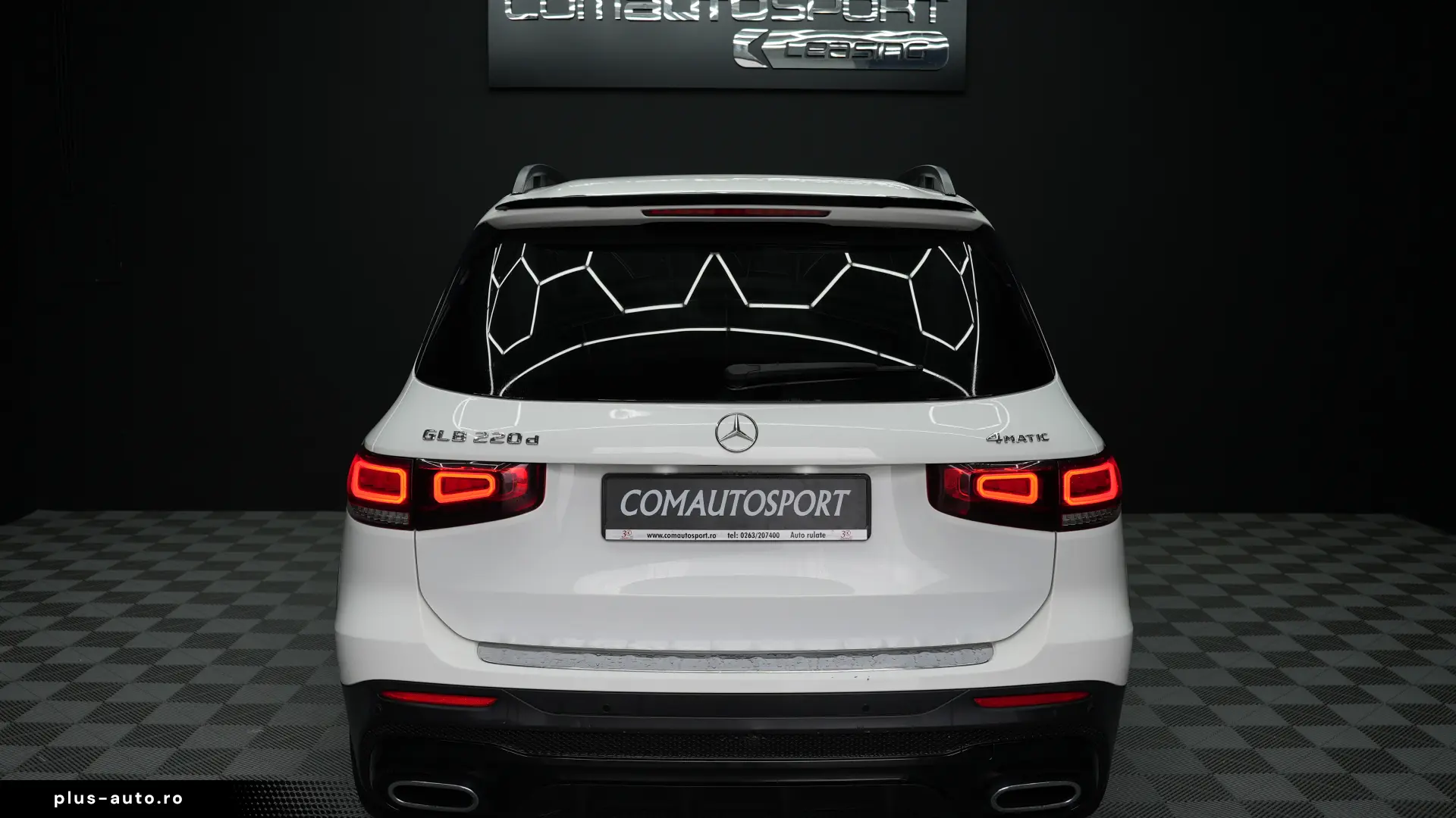 MERCEDES-BENZ GLB 220d 4MATIC AT