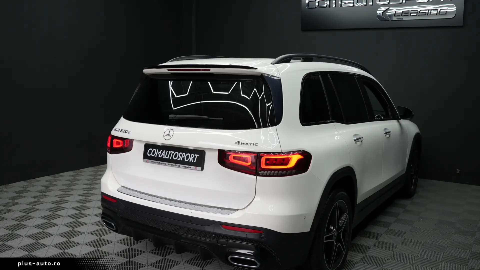 MERCEDES-BENZ GLB 220d 4MATIC AT