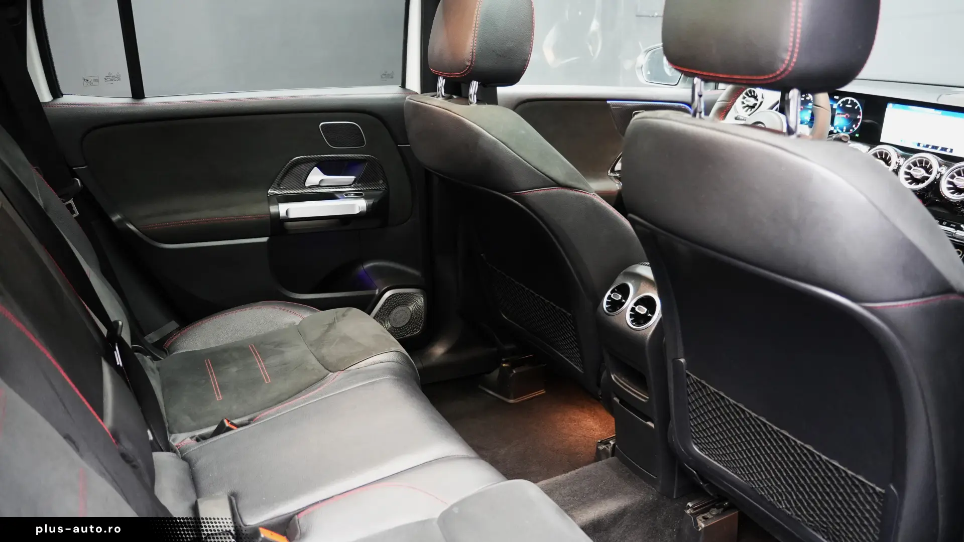 MERCEDES-BENZ GLB 220d 4MATIC AT
