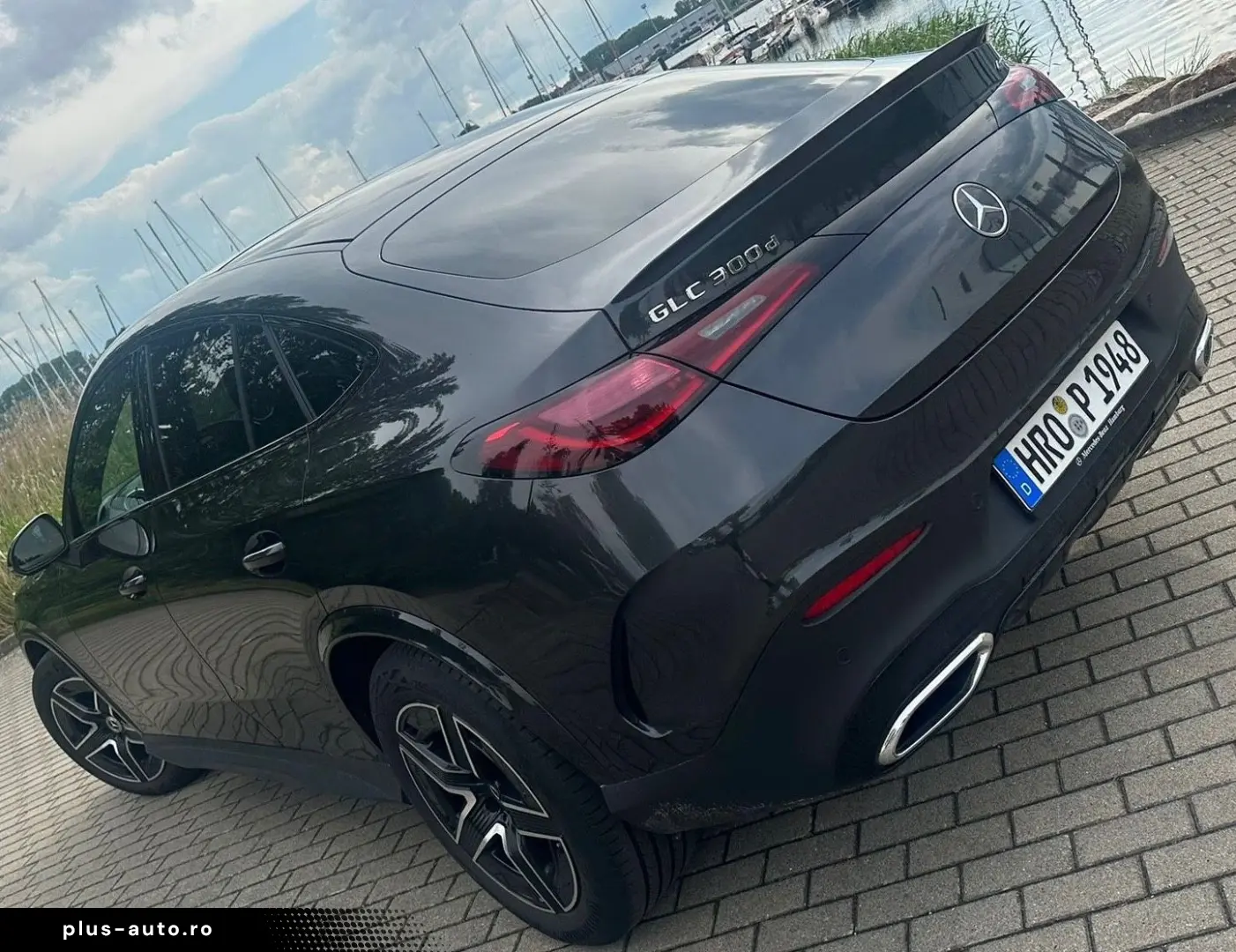 MERCEDES GLC 300d Coupe 4Matic Edition AMG Line Panorama