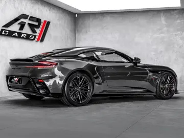 Aston Martin DB12 S 4.0 V8