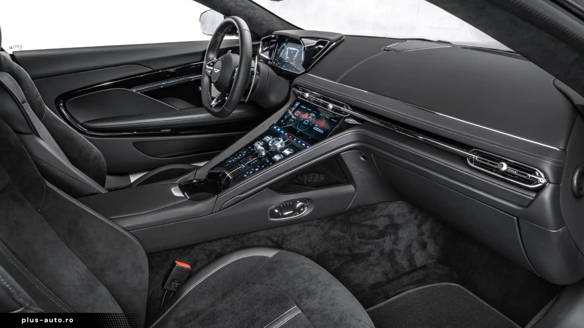 Aston Martin DB12 S 4.0 V8