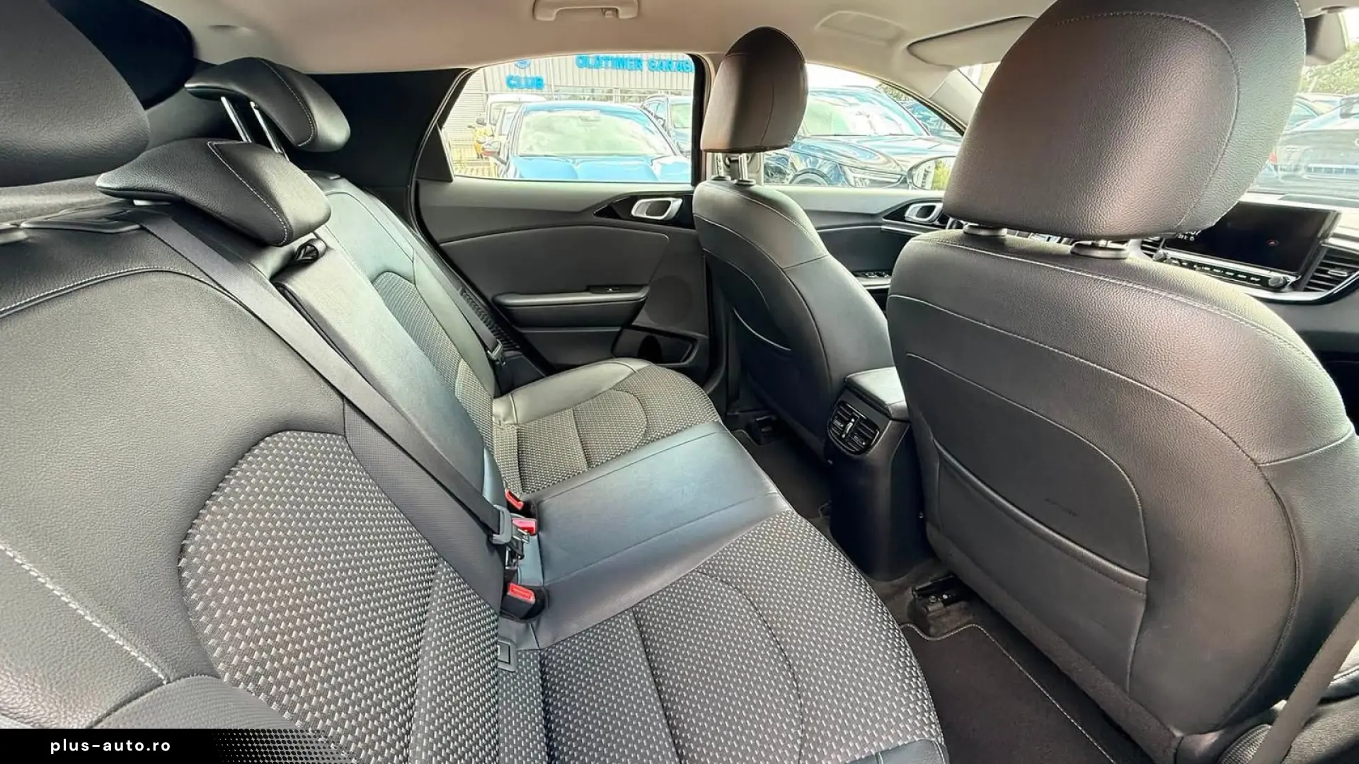 KIA XCEED Spirit