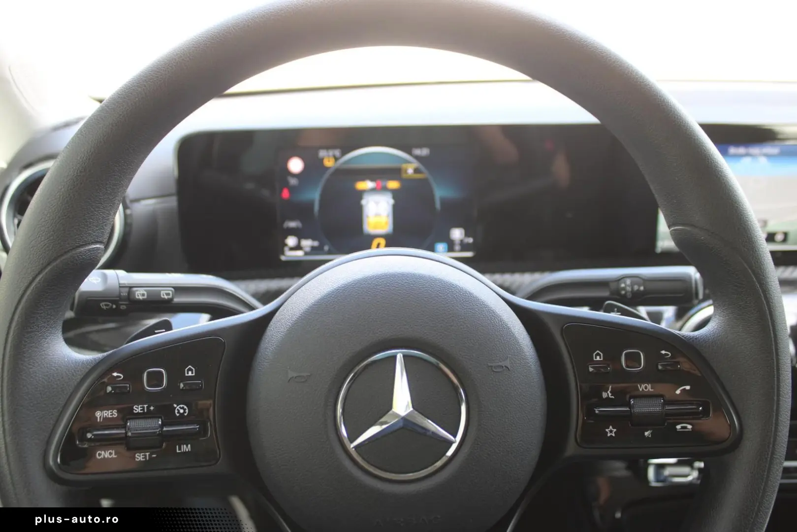 MERCEDES-BENZ A 180 CDI Automatik  1.Hand LED NAVI