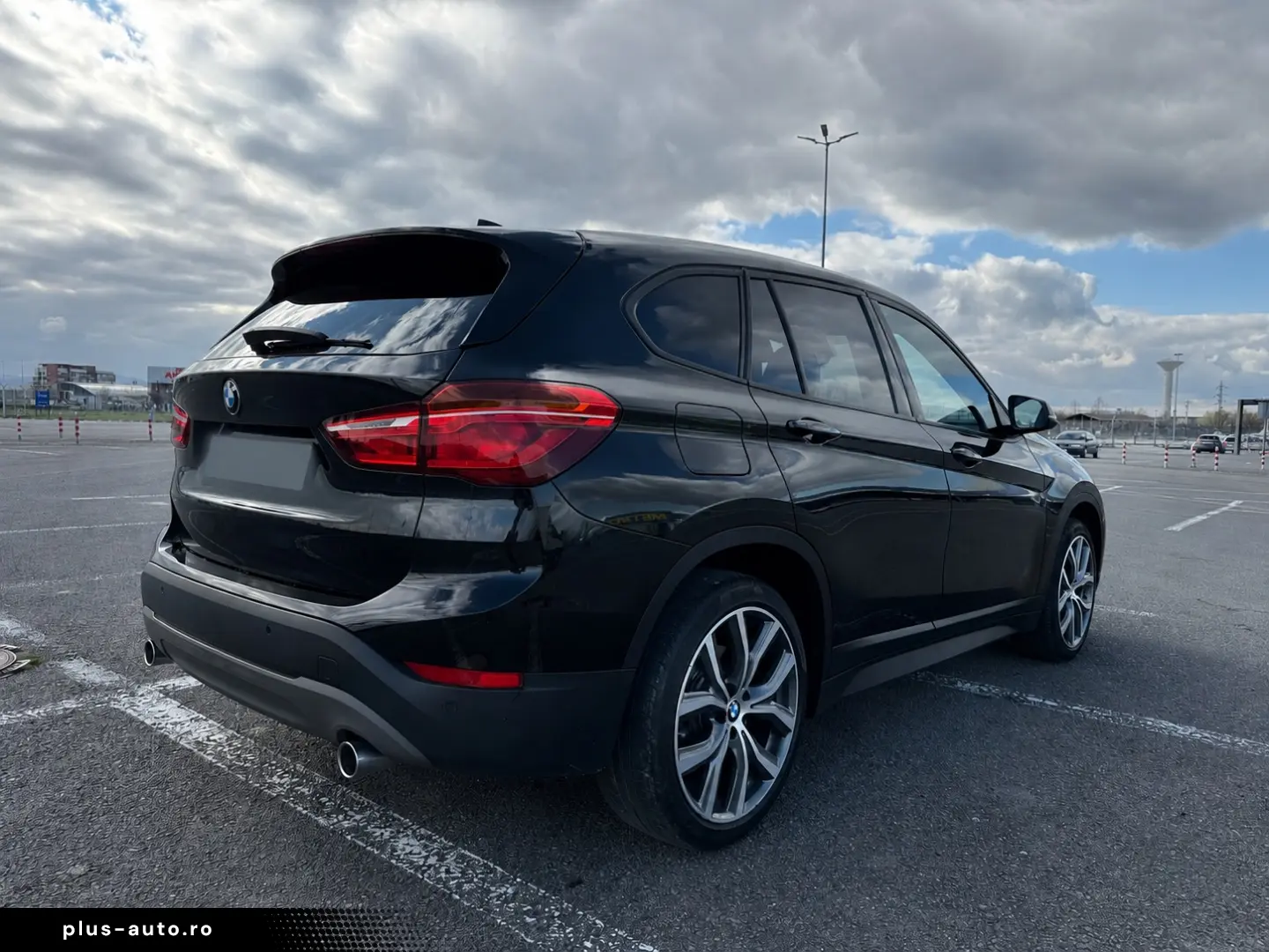 BMW X1 xDrive20d 190 CP xDrive Automată Piele Dakota LED