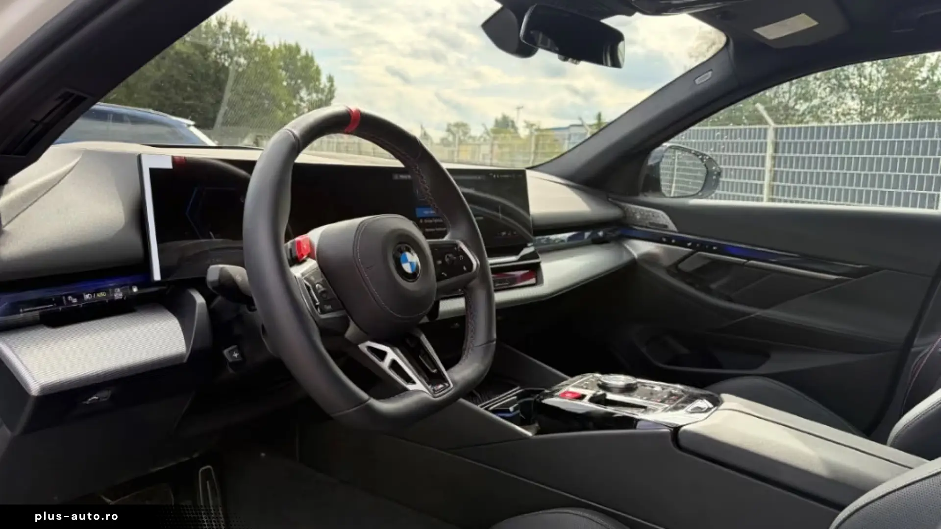 BMW M5 Touring ParkAssis DrivAssis eSitz GARANTIE 03.2031