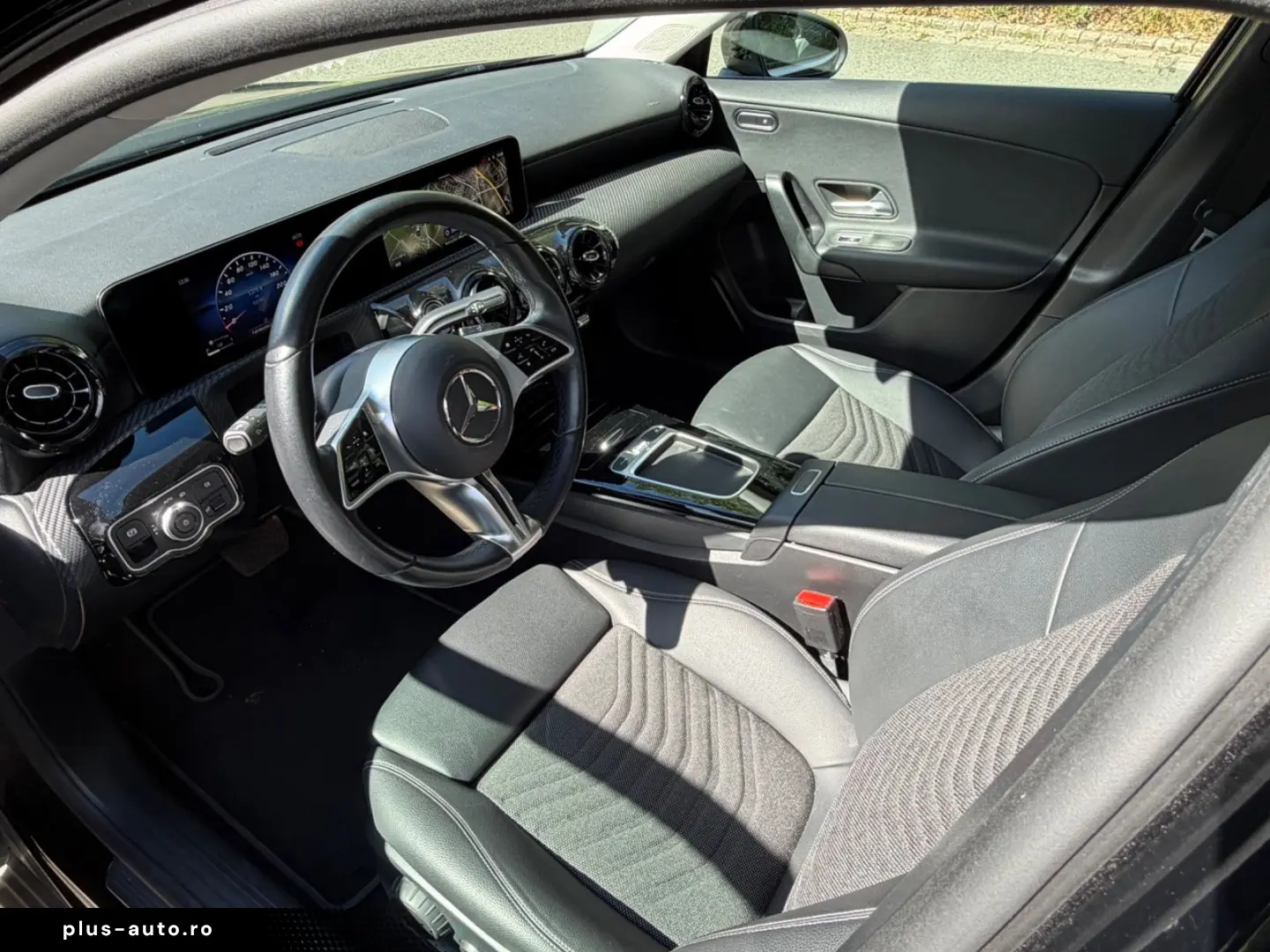 MERCEDES-BENZ A 250e Lim Facelift Widescreen LED Kamera