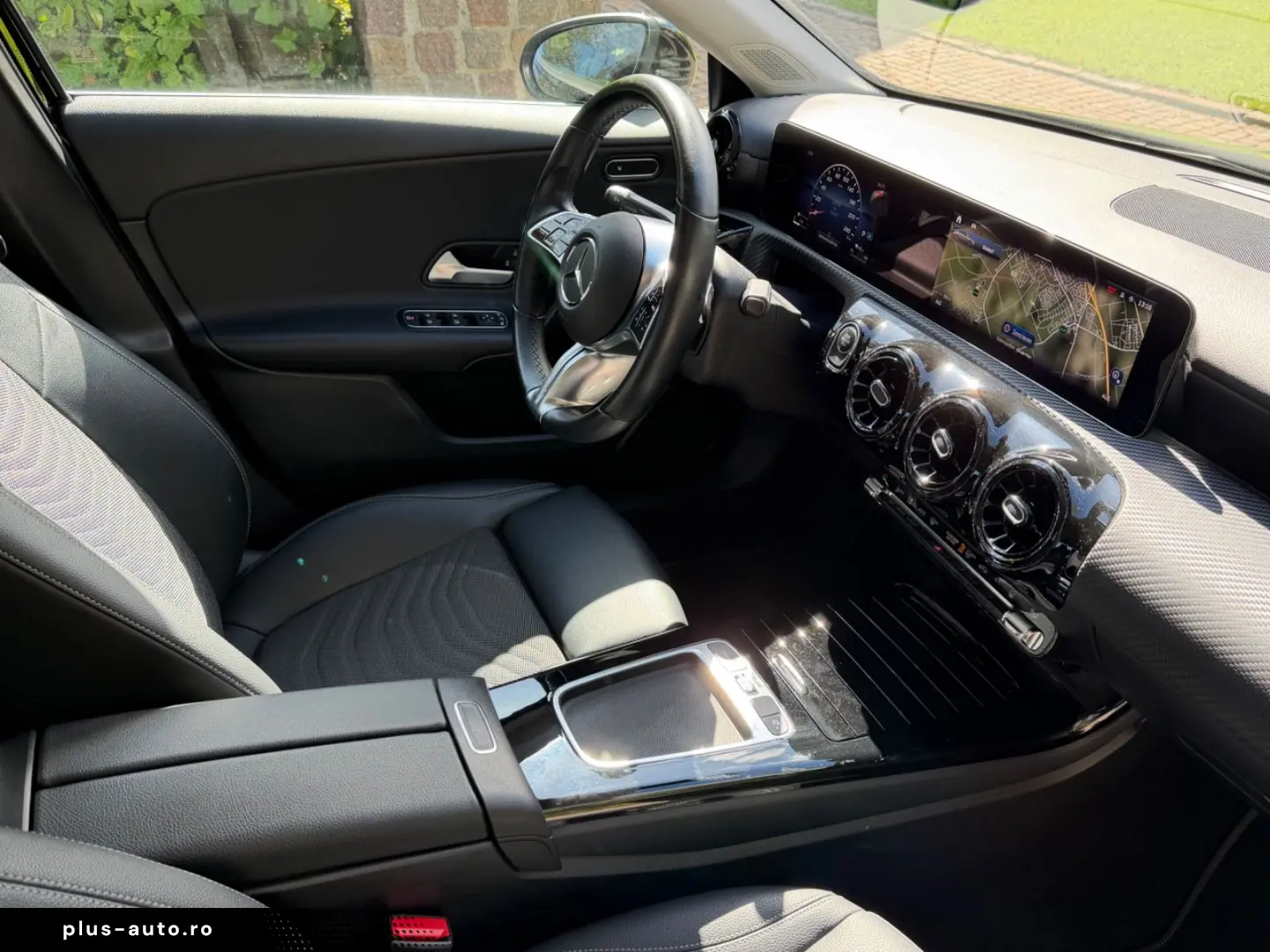MERCEDES-BENZ A 250e Lim Facelift Widescreen LED Kamera