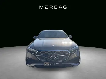MERCEDES-BENZ E 300 de Limousine Edition AMG Burmest…