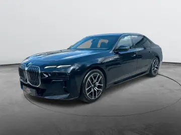 BMW 740d xDrive MSport Iconic SkyPano B&W 360  Hud