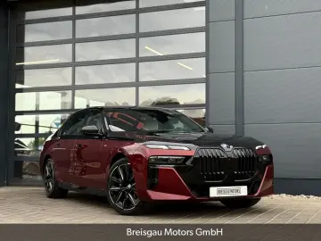 BMW 740 d xDrive M Sport TwoTone TV Massage