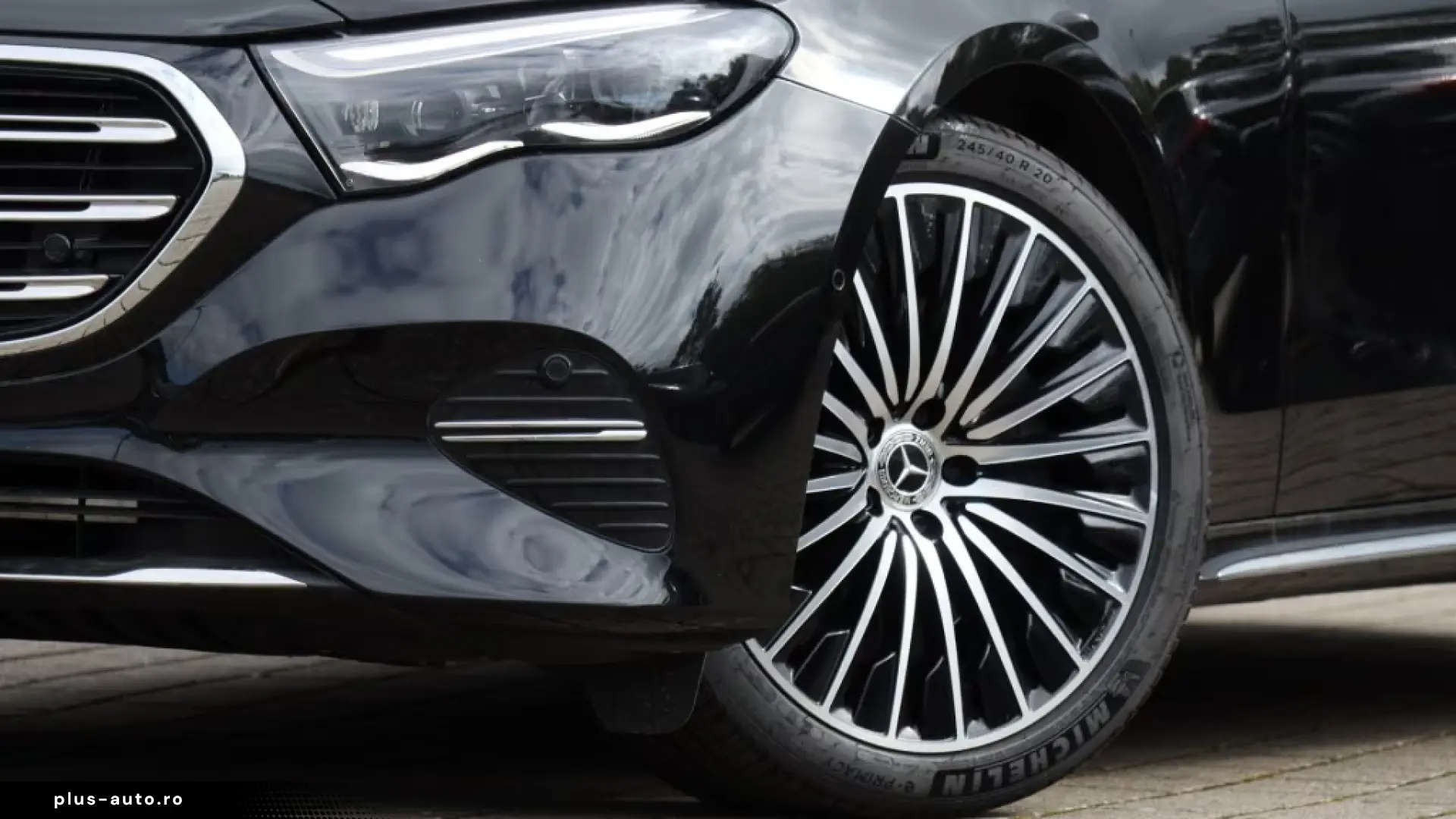 Mercedes-Benz E 300 de 4M EXCLUSIVE Pano Super Leather