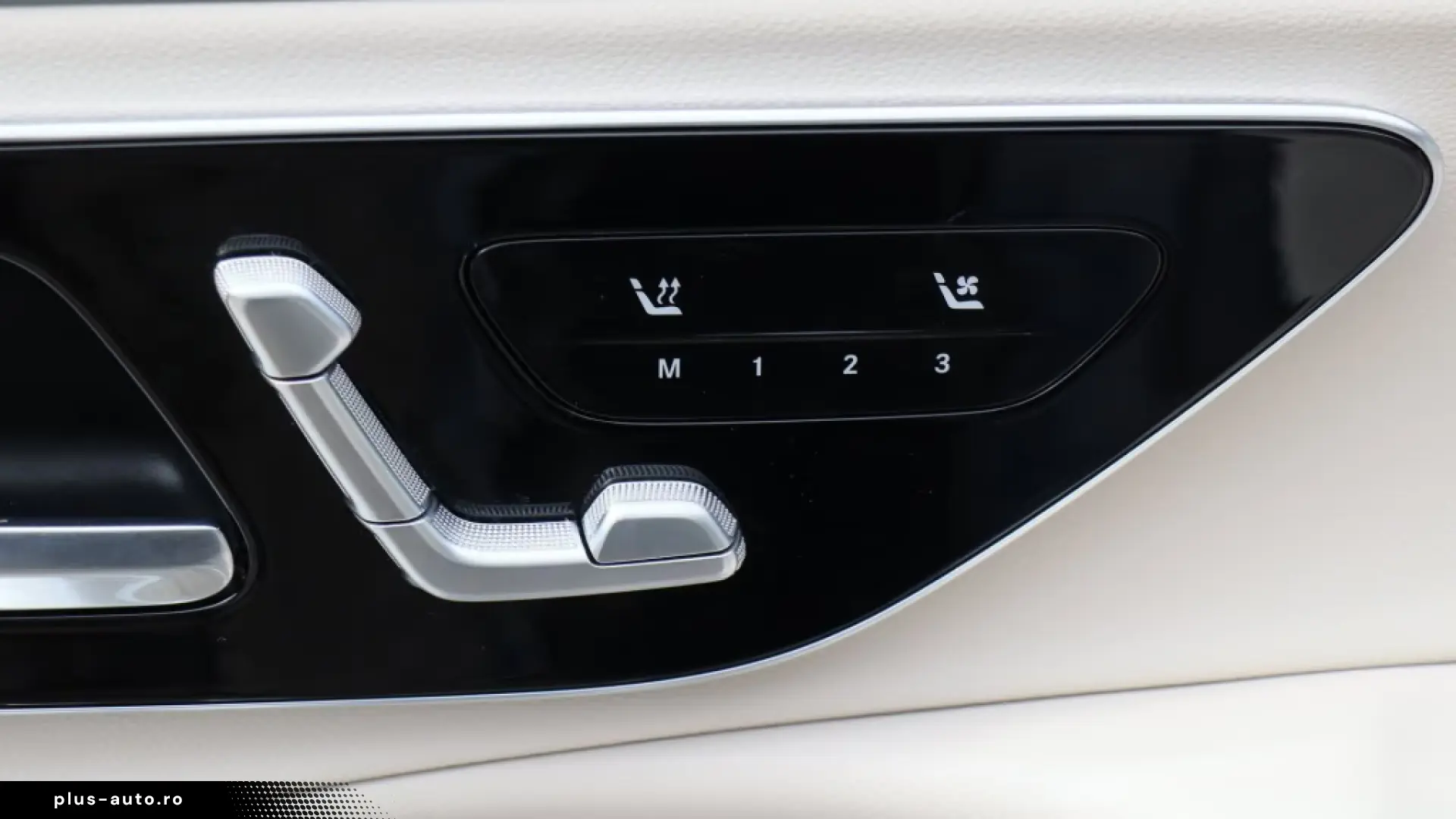 Mercedes-Benz E 300 de 4M EXCLUSIVE Pano Super Leather
