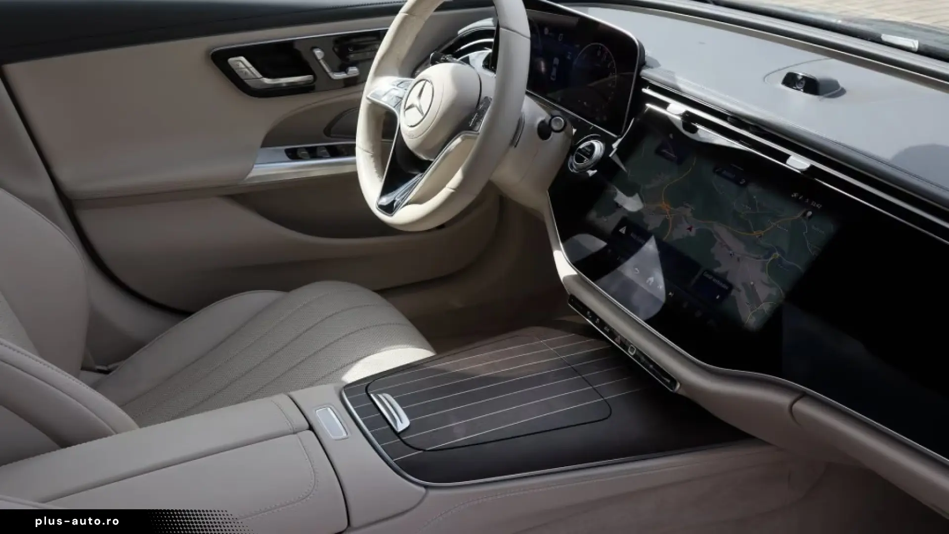Mercedes-Benz E 300 de 4M EXCLUSIVE Pano Super Leather