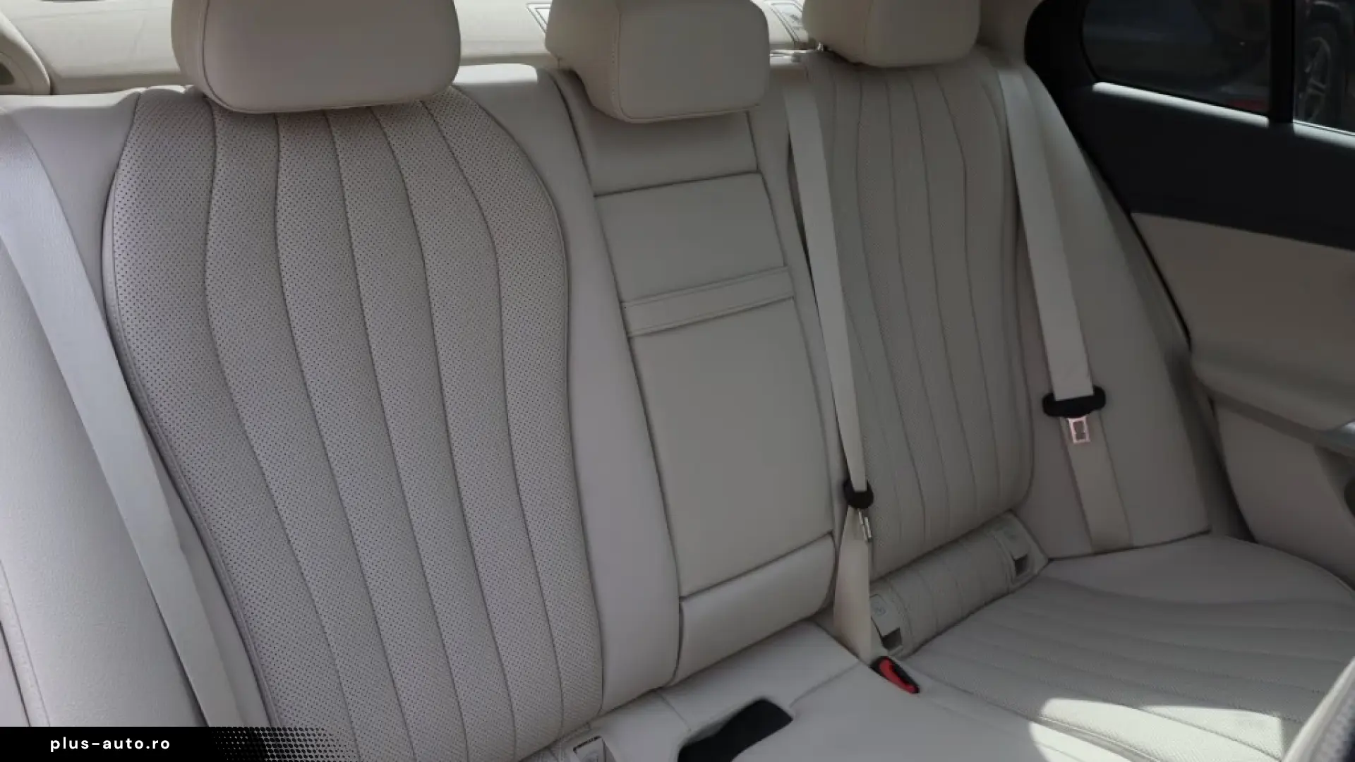 Mercedes-Benz E 300 de 4M EXCLUSIVE Pano Super Leather