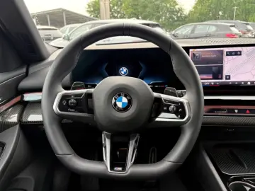 BMW 520 i Touring StandHZG AHK ParkAssisProf Har Kar