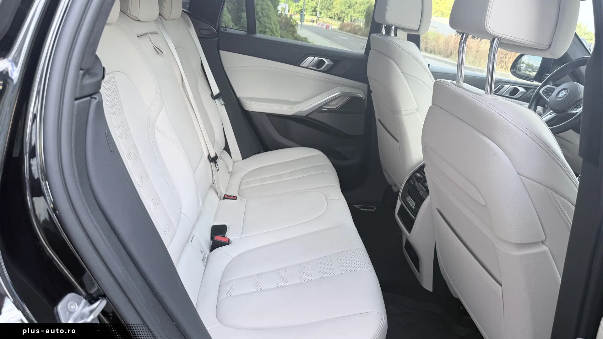BMW X6 M50 I
