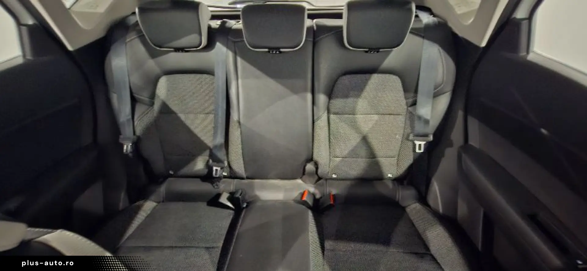 RENAULT CAPTUR 1.6 E-Tech 160CP Intens Plug-In