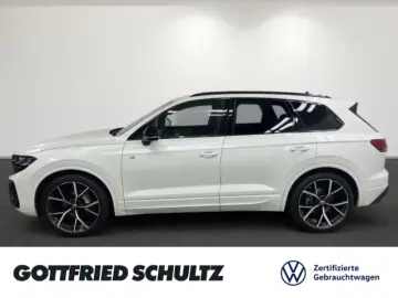 Volkswagen Touareg 3.0 TDI 4M tiptr. R-Line MATRIX NAV AHK