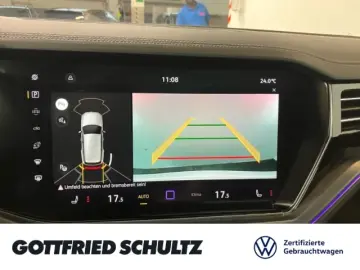 Volkswagen Touareg 3.0 TDI 4M tiptr. R-Line MATRIX NAV AHK