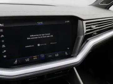Volkswagen Touareg 3.0 V6 R-Line   Ambience