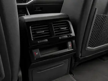 Volkswagen Touareg 3.0 V6 R-Line   Ambience