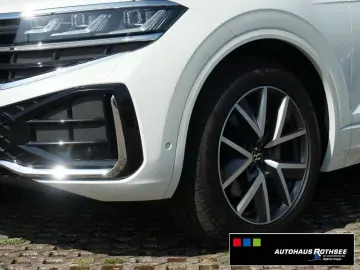 Volkswagen Touareg R-Line 3.0 TDI ACC AHK IQ-LIGHT NAVI 20´