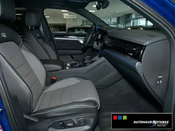 Volkswagen Touareg R-line 3.0 TDI 4M  AHK DYNAUDIO IQ-LIGHT
