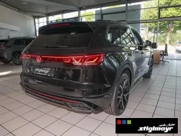 Volkswagen Touareg R-Line Pano auxheat nightvision