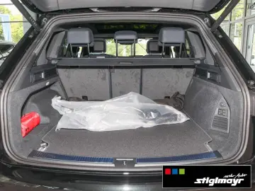 Volkswagen Touareg R-Line Pano auxheat nightvision