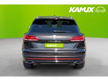 Volkswagen Touareg 3.0 V6 TDI Tiptronic R-Line LED NAVI AHK