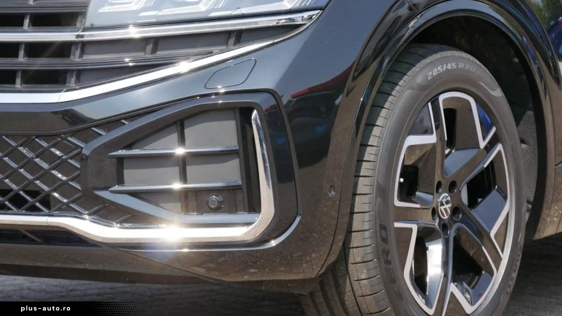 Volkswagen Touareg 3.0 TDI Tiptr. R-Line Navi AHK Kamera LE
