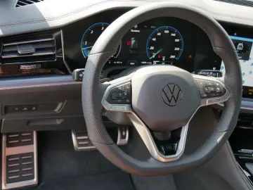 Volkswagen Touareg 3.0 TDI Tiptr. R-Line Navi AHK Kamera LE