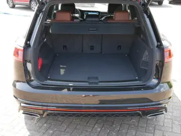 Volkswagen Touareg 3.0 TDI Tiptr. R-Line Navi AHK Kamera LE