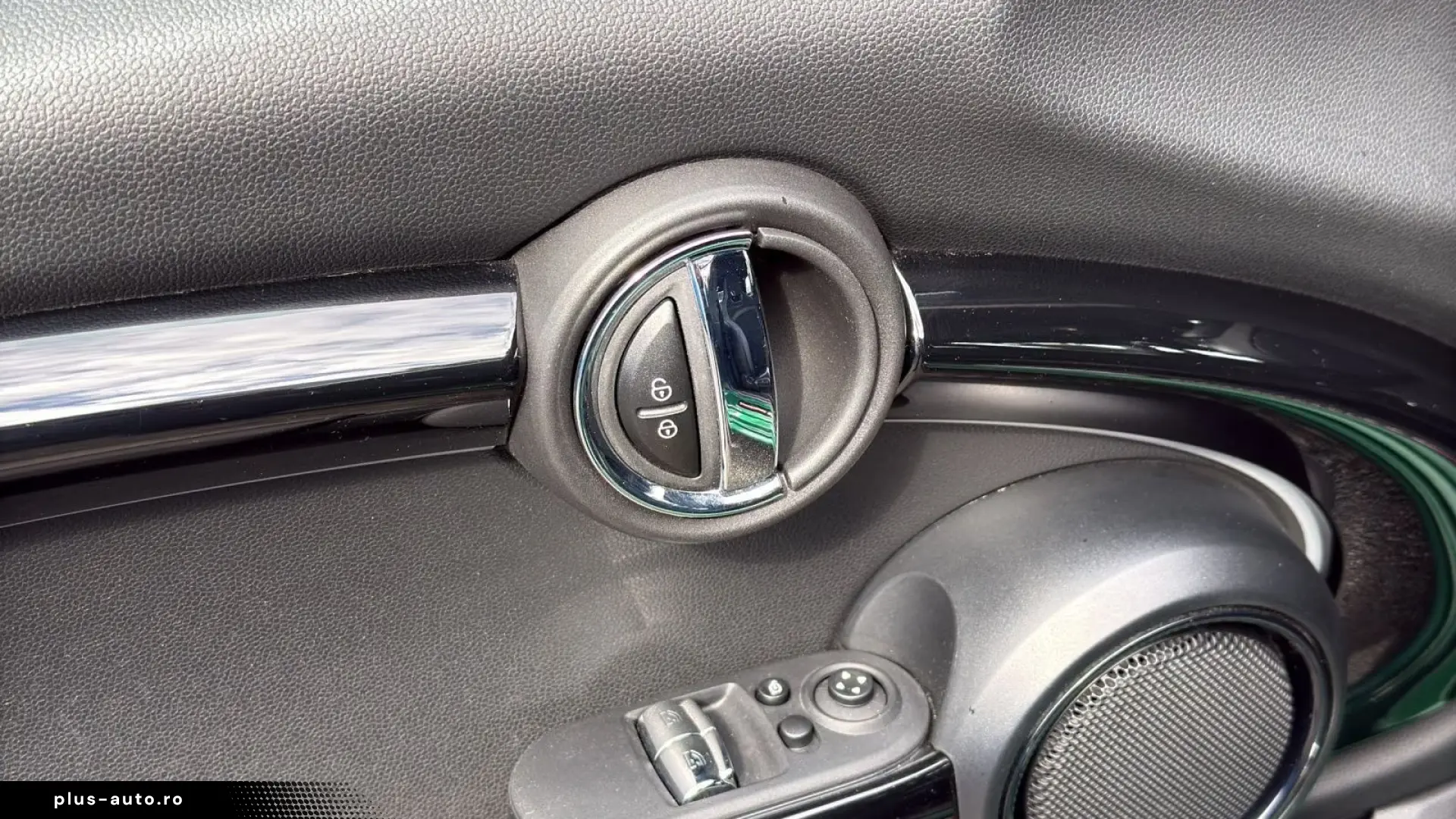 MINI John Cooper Works Trim NAVI HUD digTacho