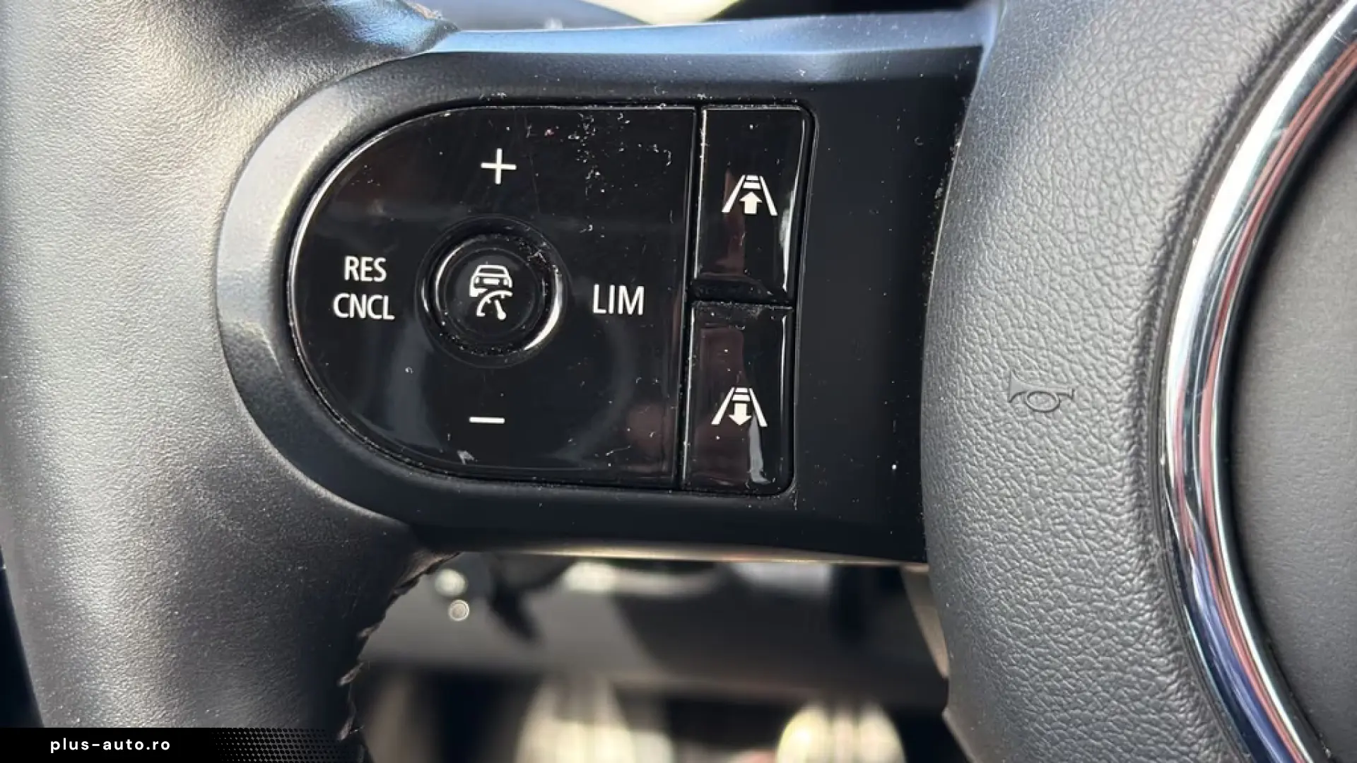 MINI John Cooper Works Trim NAVI HUD digTacho