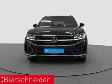 Volkswagen Touareg 3.0 TDI R-Line AHK PANO STAND 22