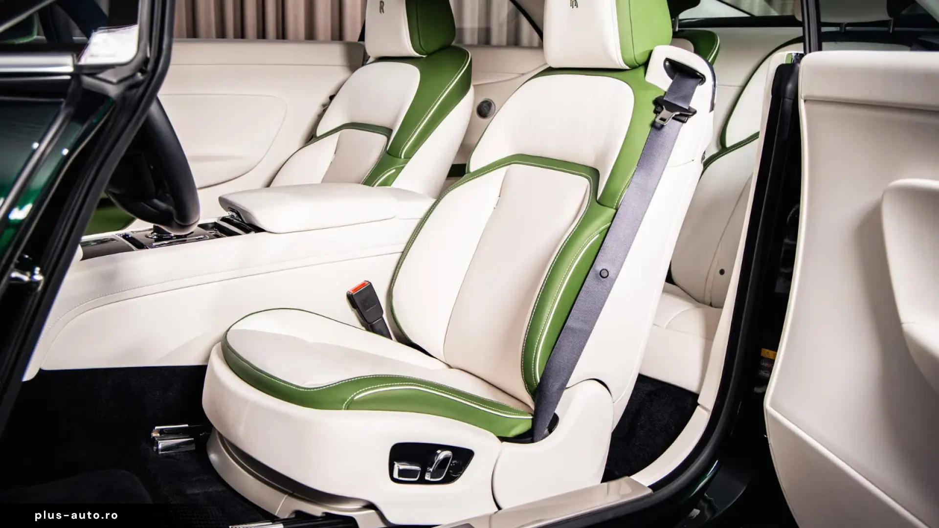 Rolls-Royce Spectre Enhancement Pack  Satin Bonnet  Emerald
