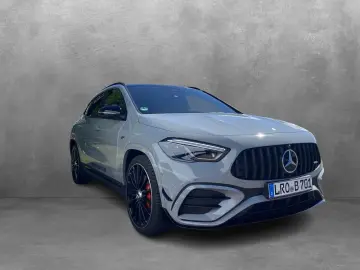 Mercedes-Benz GLA 35 AMG 4M