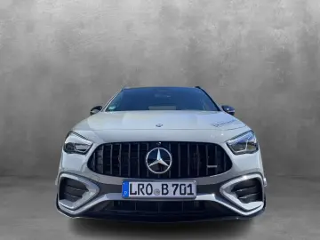 Mercedes-Benz GLA 35 AMG 4M