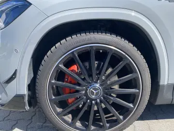Mercedes-Benz GLA 35 AMG 4M