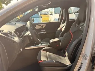 Mercedes-Benz GLA 35 AMG AMG GLA 35 4M