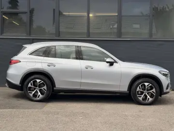 MERCEDES-BENZ GLC 300 de 4Matic 9G-TRONIC Avantgarde…