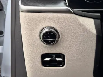MERCEDES-BENZ GLC 300 de 4Matic 9G-TRONIC Avantgarde…