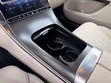 MERCEDES-BENZ GLC 300 de 4Matic 9G-TRONIC Avantgarde…