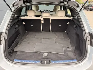 MERCEDES-BENZ GLC 300 de 4Matic 9G-TRONIC Avantgarde…